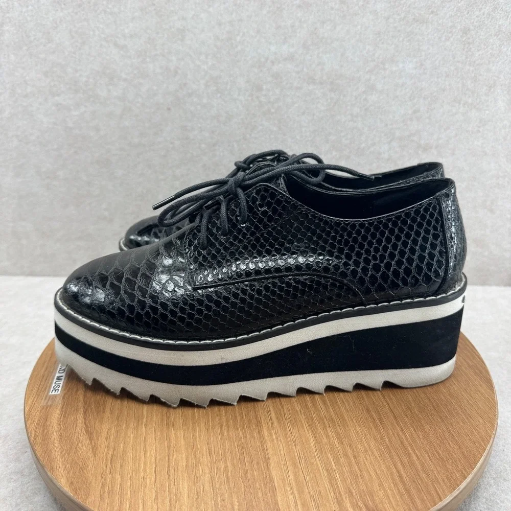 Madden‎ Girl Marshall Platform Oxfords 7.5 Black Snakeskin Goth Lug Sole